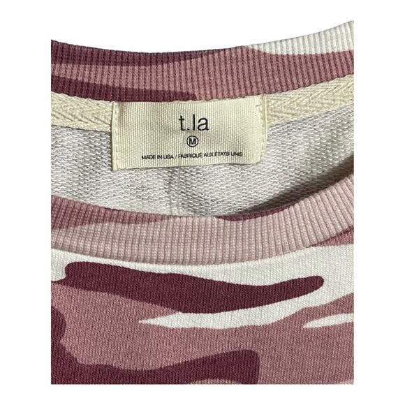 Anthropologie t.La Flutter Sleeve Top in Pink and White Camo Size M NWT - Picture 5 of 8